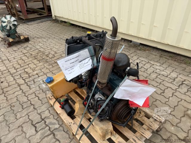 Autre KUBOTA V1505 Diesel Motor / 4 - Zylinder