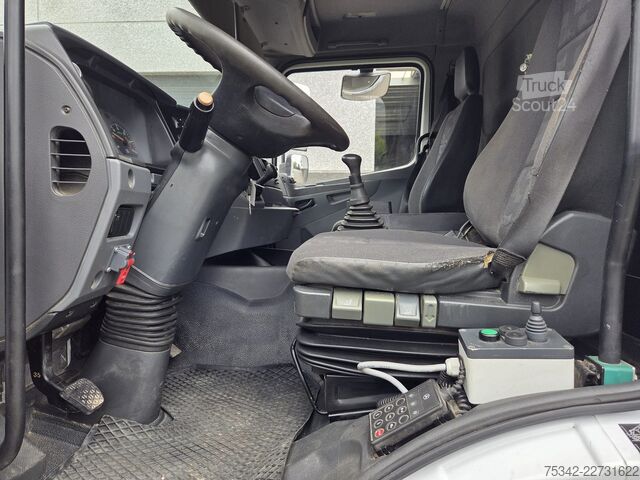 Hakenarmsystem Mercedes-Benz Axor 1833 Hooklift system + hydr.lock