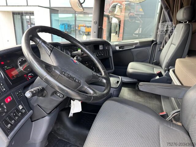 Žeriavové vozidlo Scania R490 8x4 Tridem Fassi F660 + Fly Jib Euro 6