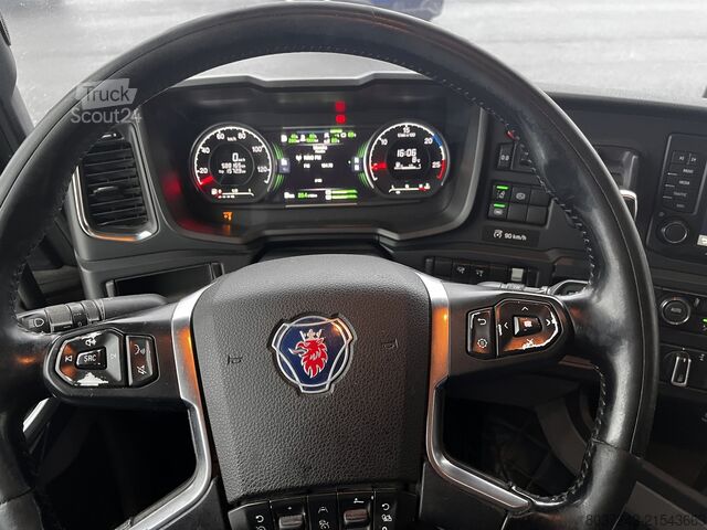 Tractor estándar SCANIA R450