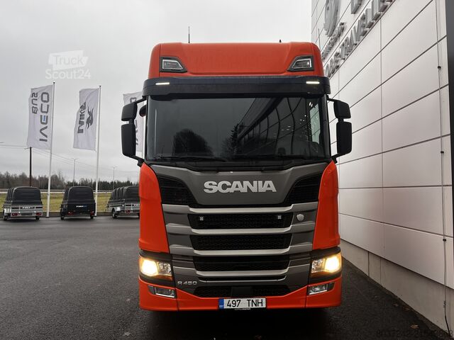 Tractor estándar SCANIA R450
