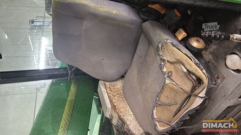 Телескопический погрузчик John Deere 4400 John Deere 4400 verreiker met motorproblem...