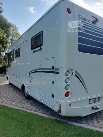 Integraal camper Concorde Carver M821