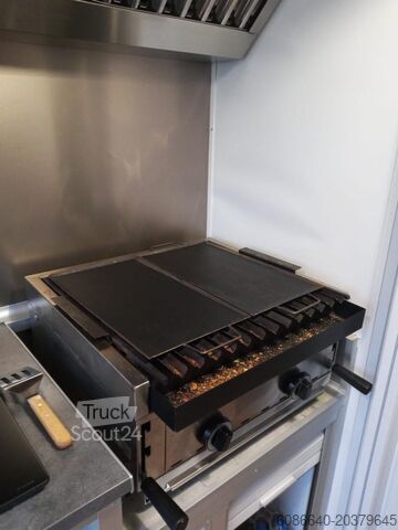 Gehomologeerde foodtruck Nissan Atleon