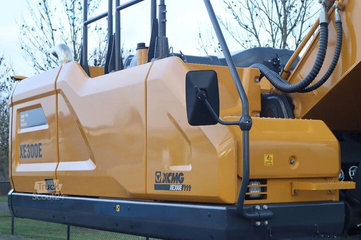 Beltegraver XCMG XE300E | CE | CUMMINS STAGE V | HAMMER / SHEAR