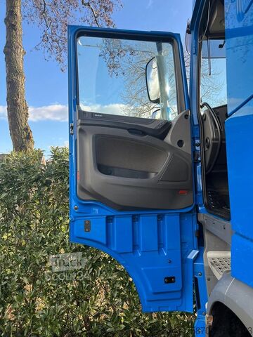 Standard-SZM DAF XF 440 FT