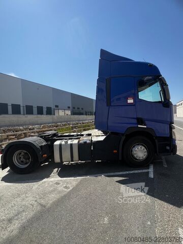 Tractor estándar RENAULT T520 RETARDER MECÁNICA VOLVO