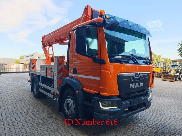 Platforma podnosząca MAN TGM 15.250 4x2 Ruthmann T300.4