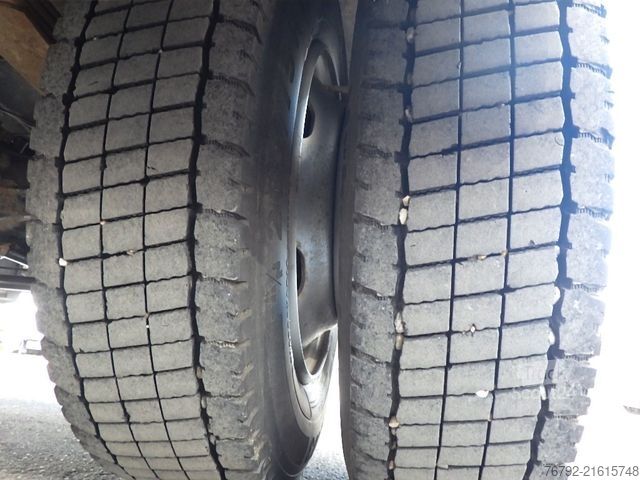 Trevägs tippbil FUSO 7 C 18 Kipper 3,9m/Palfinger Kran/Greifer/2xAHK