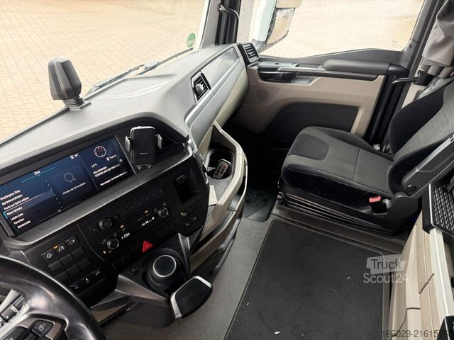 Standard tractor unit MAN TGX 18.510 mit Hydraulik