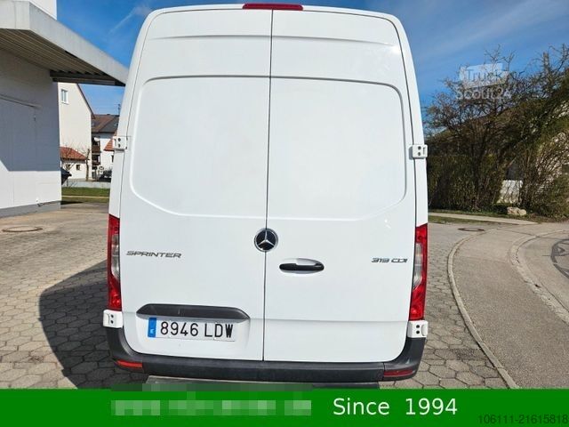 High top van MERCEDES-BENZ Sprinter III 319 CDI V6 RWD L4/H2 KLIMA/Schwings