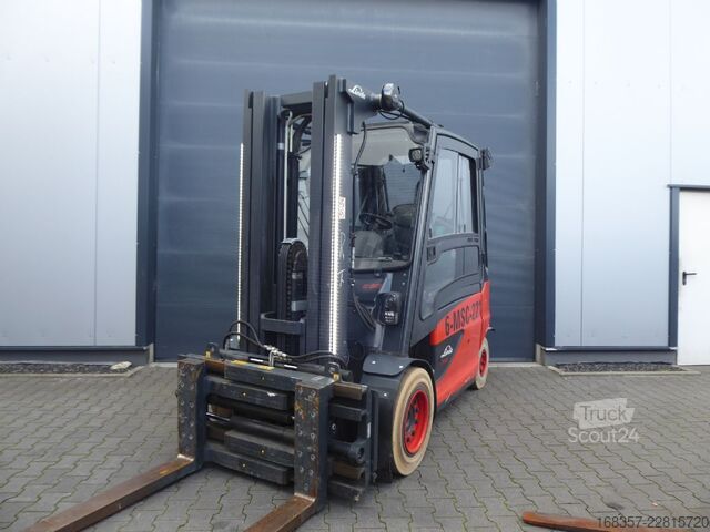 Empilhadeira frontal Linde E50HL-01
