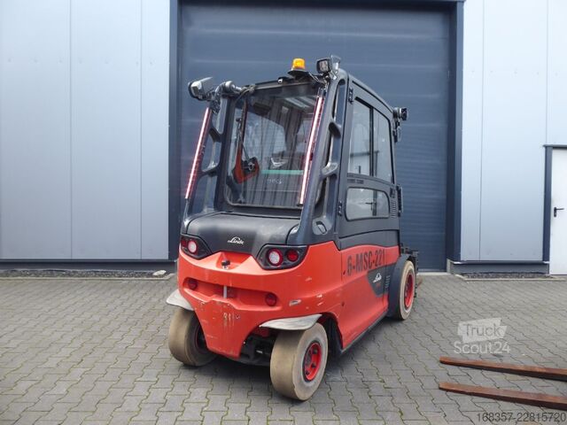 Empilhadeira frontal Linde E50HL-01