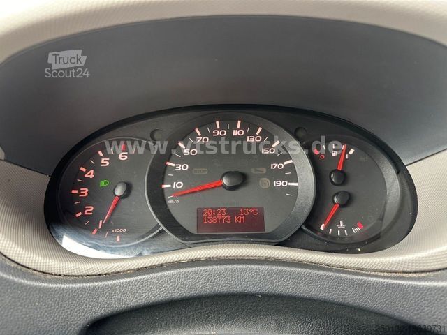 Bestelwagen met verhoogd dak RENAULT Master DCI 135 4x2