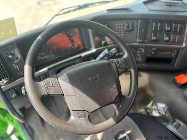 Standard tractor unit VOLVO FM 330 4x2 mit Atlas AK96.3E Ladekran