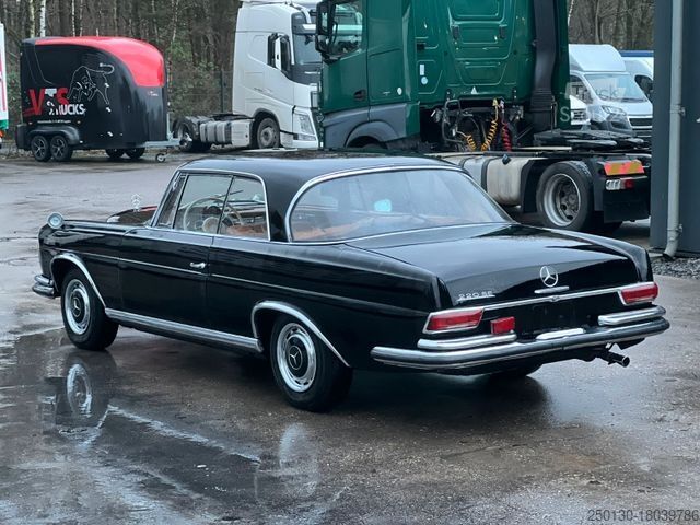 Van MERCEDES-BENZ 220 SEB/C Coupe