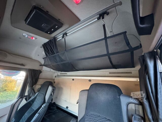 Φορτηγό κουτί (κουρμπαριστό) MERCEDES-BENZ Actros 2545 6x2 Getränkewagen