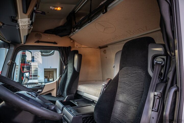 Brezentas MERCEDES ACTROS 2548-6x2+VOITH