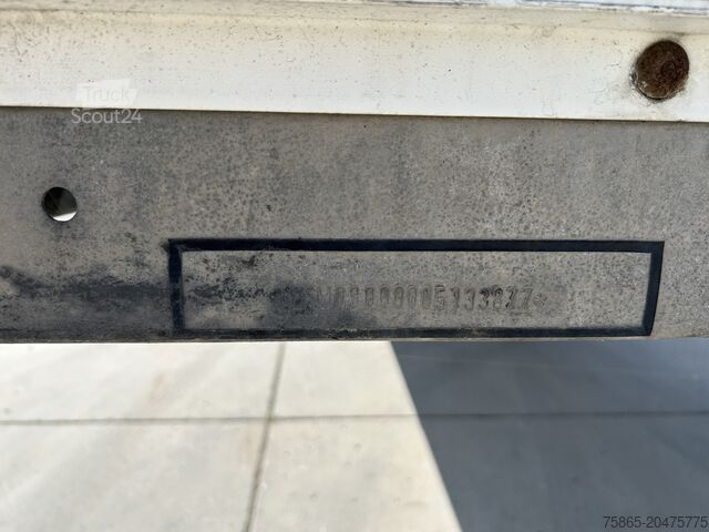 Valise Schmitz Cargobull SCB S3B / Box Trailer / BPW Drum / NL Trailer