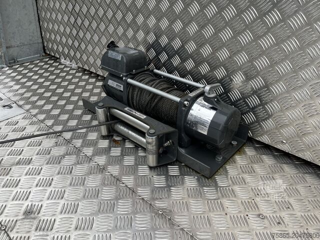 Autotransporter Mercedes-Benz Vario 612 D / Car - Machine Transporter 570 cm ...