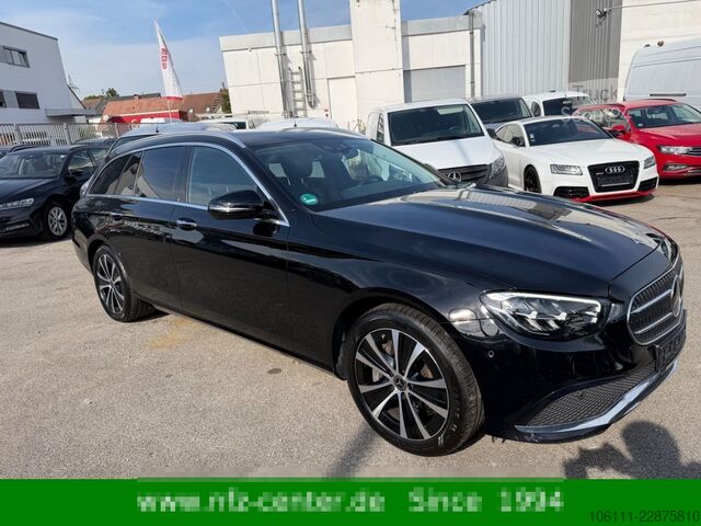 حافلة صغيرة MERCEDES-BENZ E 300 de T Avantgarde HeadUP DISTRONIC AHK