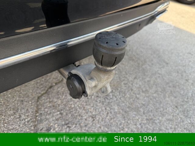 حافلة صغيرة MERCEDES-BENZ E 300 de T Avantgarde HeadUP DISTRONIC AHK