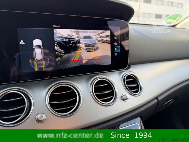 حافلة صغيرة MERCEDES-BENZ E 300 de T Avantgarde HeadUP DISTRONIC AHK