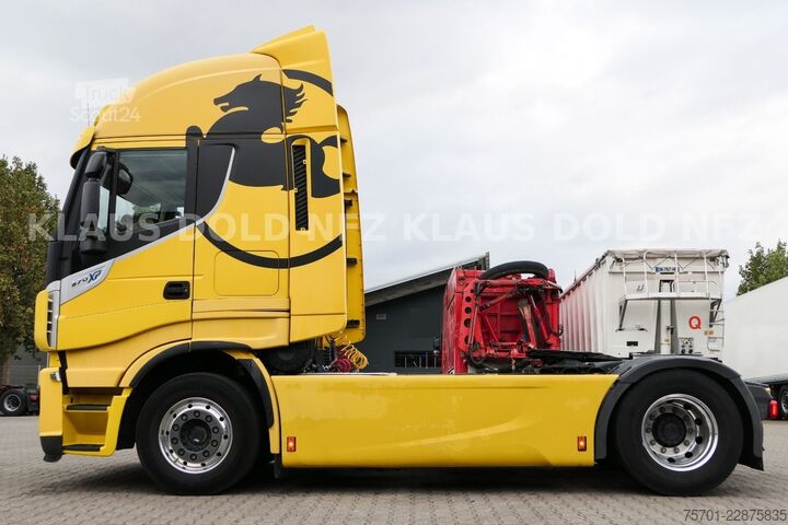 Standard dragbil IVECO Stralis 570 XP Retarder 2-Tanks Standklima Euro6