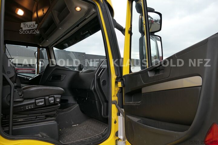 Standard dragbil IVECO Stralis 570 XP Retarder 2-Tanks Standklima Euro6