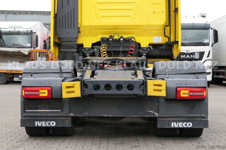 Standard dragbil IVECO Stralis 570 XP Retarder 2-Tanks Standklima Euro6