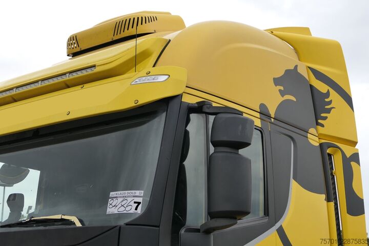 Standard dragbil IVECO Stralis 570 XP Retarder 2-Tanks Standklima Euro6