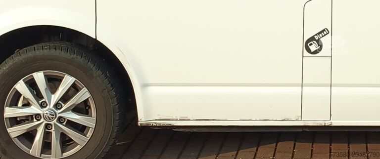 Caravană/motorhome Volkswagen California Camper | 2 Betten 4 Schlafplätze | Küchenzeile + Dachbett