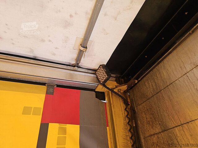 Sliding tarpaulins SYSTEM TRAILERS KELBERG PRSH20 TRI 2 AXLE STEERING LIFT