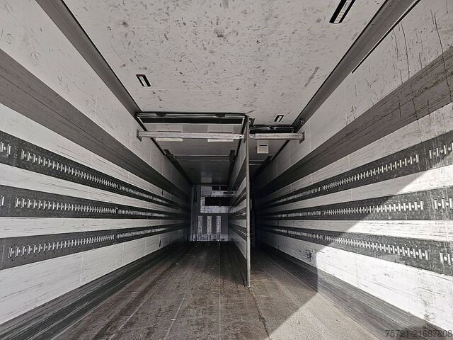 Refrigerated/frozen transport SCHMITZ SCB*S3B LBW