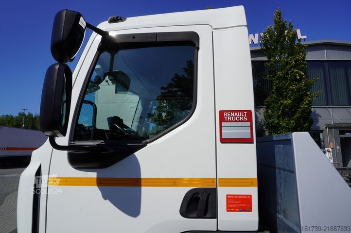 Kranaufbau Renault D12 / New galvanized tow truck superstru