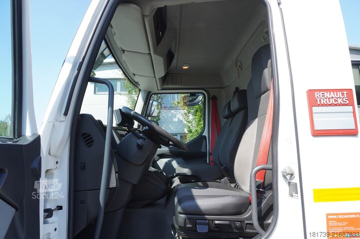 Kranaufbau Renault D12 / New galvanized tow truck superstru