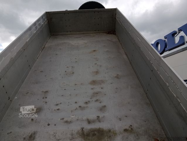 Üç taraflı damperli kamyon MAGIRUS DEUTZ 320D19 FA 4x4 Blatt Schalter 3-Seiten Kipper