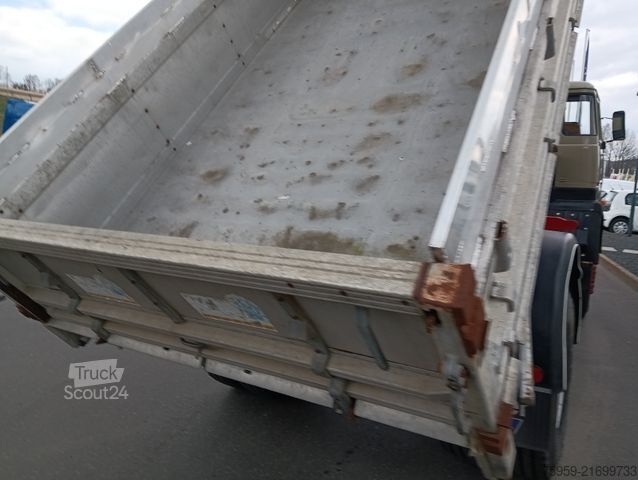 Üç taraflı damperli kamyon MAGIRUS DEUTZ 320D19 FA 4x4 Blatt Schalter 3-Seiten Kipper