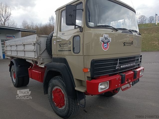 Üç taraflı damperli kamyon MAGIRUS DEUTZ 320D19 FA 4x4 Blatt Schalter 3-Seiten Kipper