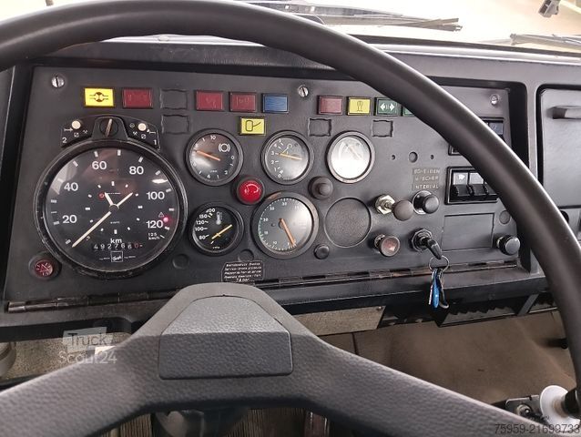 Üç taraflı damperli kamyon MAGIRUS DEUTZ 320D19 FA 4x4 Blatt Schalter 3-Seiten Kipper