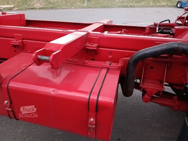 Üç taraflı damperli kamyon MAGIRUS DEUTZ 320D19 FA 4x4 Blatt Schalter 3-Seiten Kipper