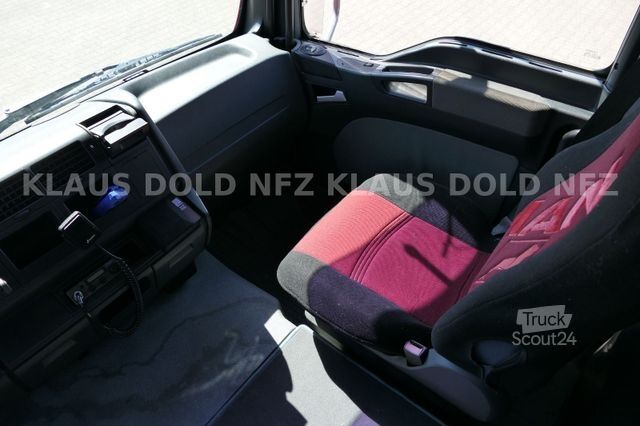 Abschleppwagen MAN TGL 8.240 Abschleppwagen Seilwinde