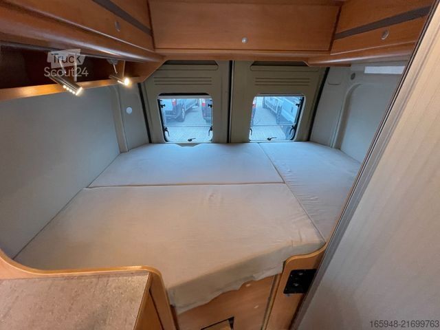 Camping-car PÖSSL Roadcamp  R ** der geräumigste 5,41m*1.Hand