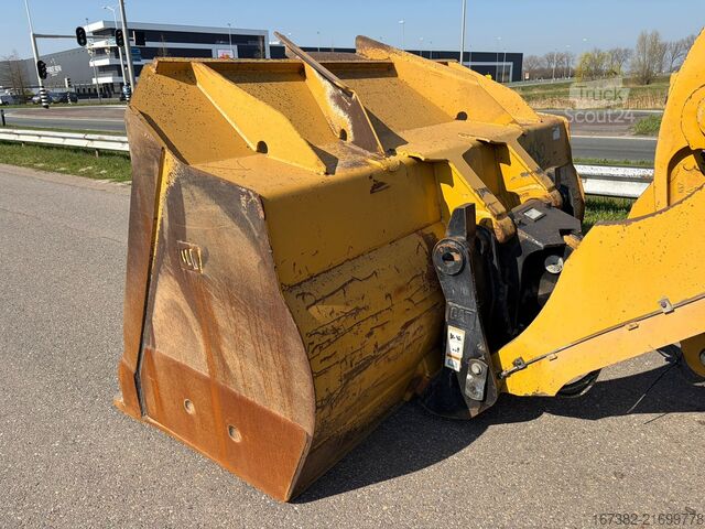 Yükleyici Caterpillar 966K