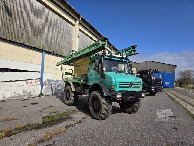 Kamyon şasisi UNIMOG U5000 4x4 Chassis, Standklima, 4374/45