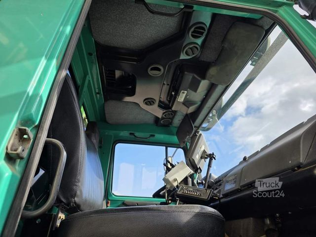 Kamyon şasisi UNIMOG U5000 4x4 Chassis, Standklima, 4374/45