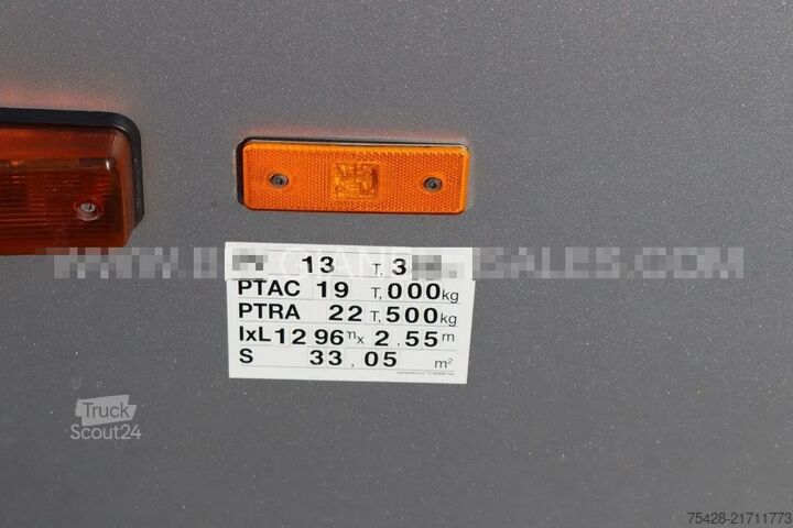 Autocarro de turismo Mercedes-Benz Tourismo RHD-M /  2A /  13.0m / Airco / Euro 5