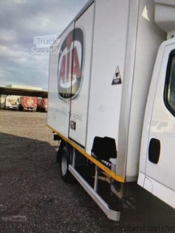 ψυγείο βαν IVECO  DAILY C7018