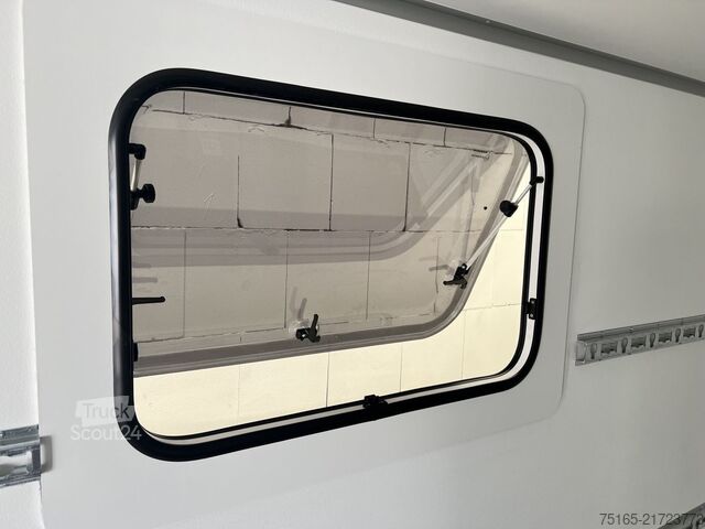 Skåpsläp Blyss F1336HD Rampe Tür 2 Fenster Kofferanhänger
