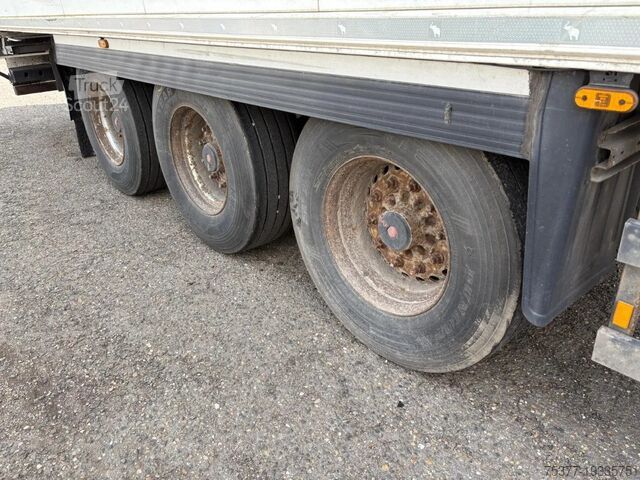 Kyld/fryst transport Schmitz Cargobull Good working Carrier Vector, 70 % tyres. Schrei...